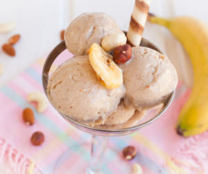 Domowe lody bananowe: bez nabiału, bez glutenu i bez cukru