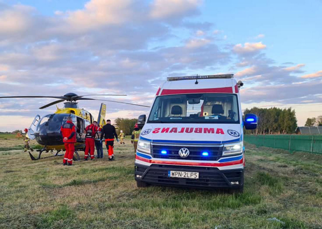 Sprzed domu zabrał ją śmigłowiec! 16-latka rozbiła się quadem na rodzinnej posesji pod Płońskiem [ZDJĘCIA]. 