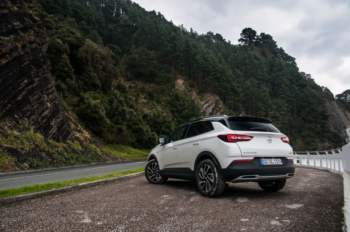 Opel Grandland X Ultimate 2.0 Diesel 177 KM
