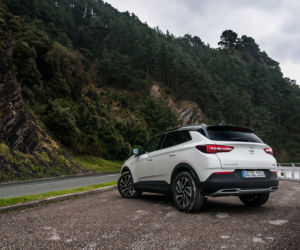 Opel Grandland X Ultimate 2.0 Diesel 177 KM