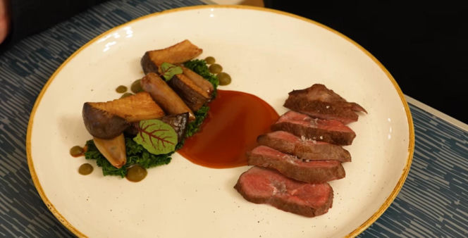 Książulo odwiedził luksusowy hotel we Wrocławiu. Jedna potrawa go obrzydziła