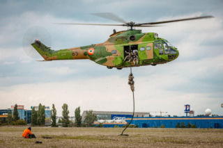 Rumuński IAR 330 Puma