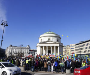 Warszawa. Manifestacji pod hasłem: Matki wołają przestańcie strzelać do dzieci!