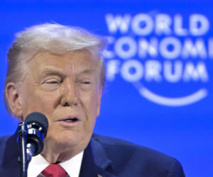 Pokój bliżej? Trump w Davos o rozmowach z Putinem i Zełenskim