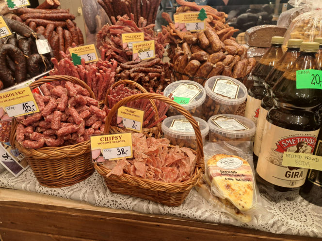 Jarmark Bożonarodzeniowy 2025 na Rynku Głównym w Krakowie. Jedzenie drogie jak nigdy