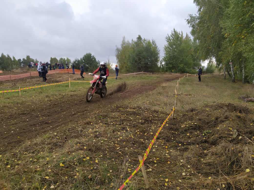 ZOBACZ ZDJĘCIA z III rundy mistrzostw okręgu warszawskiego Cross Country w Czerniejewie