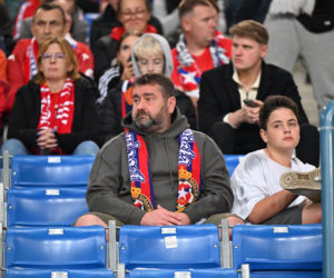 Tak kibice Wisły Kraków bawili się na trybunach. Znajdź się na zdjęciach