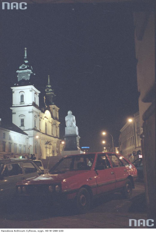 Warszawa z lat 90. Nie uwierzysz, że tak wyglądała stolica 25 lat temu	