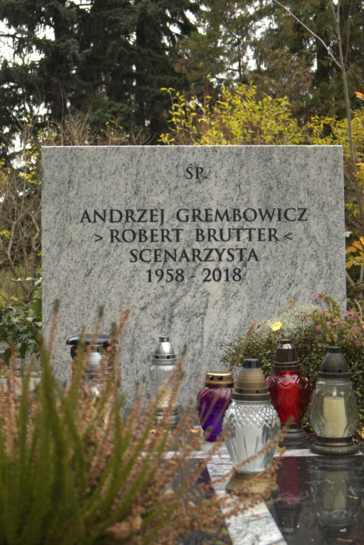 Stworzył kultowe "Ranczo", które pokochała cała Polska. Tak wygląda grób Andrzeja Grembowicz