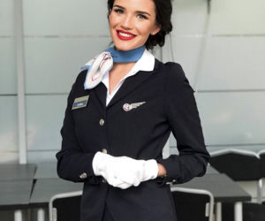 Najpiękniejsza stewardessa pod słońcem