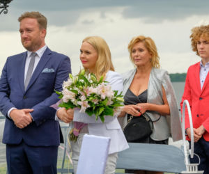 Przyjaciółki, odc. 170: Anka (Magdalena Stużyńska), Paweł (Bartek Kasprzykowski), Maria (Ewa Kasprzykl)