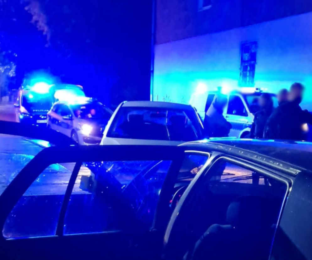 Nocny pościg ulicami Olsztyna. Kierowca miał pecha. Wjechał w ślepą uliczkę