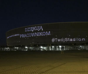 Laserowy pokaz na Stadionie Wrocław. To podziękowania dla medyków!