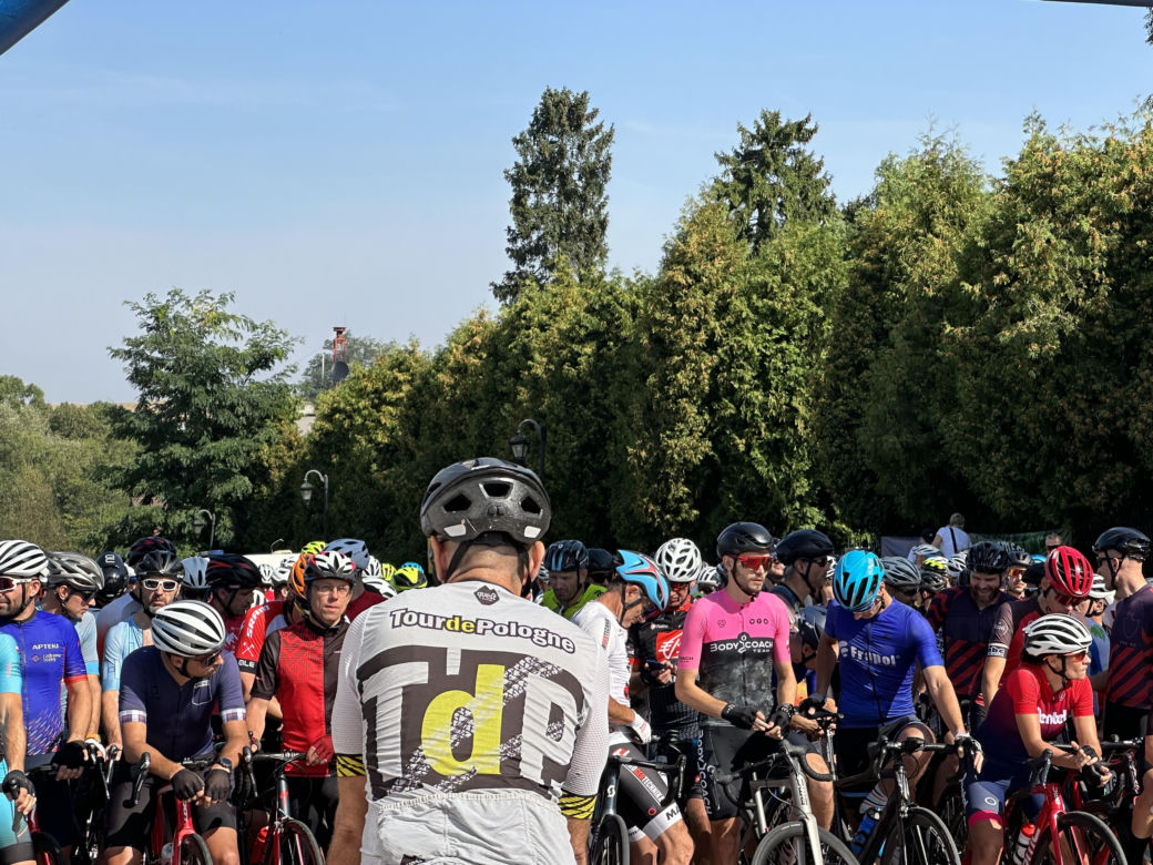 Sportowa rywalizacja i wspólne pomaganie. Za nami 8. edycja Tour de Cracovia Amatorów! 