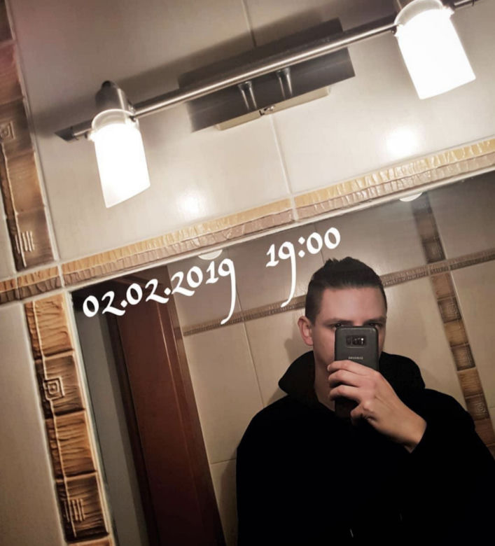 Makabryczne nagranie, jak Ravgor spada z 12. piętra, trafiło do sieci. 35-letni Rafał Górecki walczył z depresją