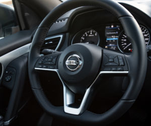 Nissan Qashqai 1.3 DIG-T 160 KM AT Tekna+