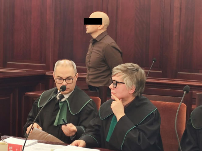 Proces policjantów po śmierci 14‑letniej Natalki
