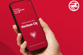 Powiedz sobie Kocham Cię” i pomóż innym. Rossmann odpalił wyjątkową akcję