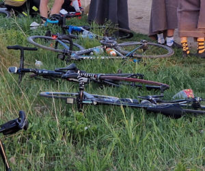 Auto wjechało w 14 kolarzy. Drogowa masakra pod Piasecznem 