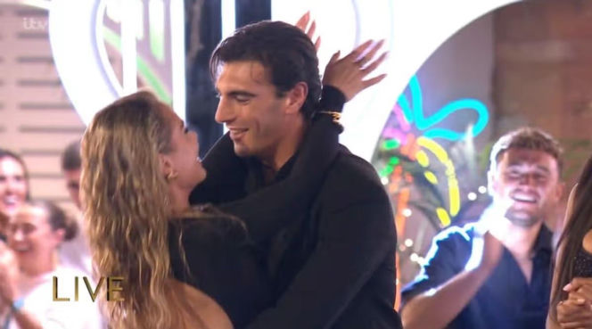 Julia z Polski wygrywa "Love Island UK"