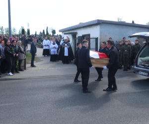 Poseł Łukasz Litewka spoczął w honorowym miejscu