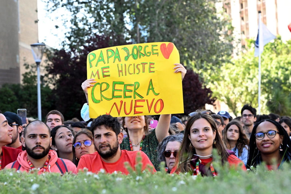 ŚDM 2023 w Lizbonie. Tłumy wiernych i wielka spowiedź. Podczas, której obecny jest Papież Franciszek