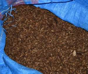 Kętrzyn. Chałupnicza produkcja lewych papierosów. Pogranicznicy zlikwidowali fabrykę