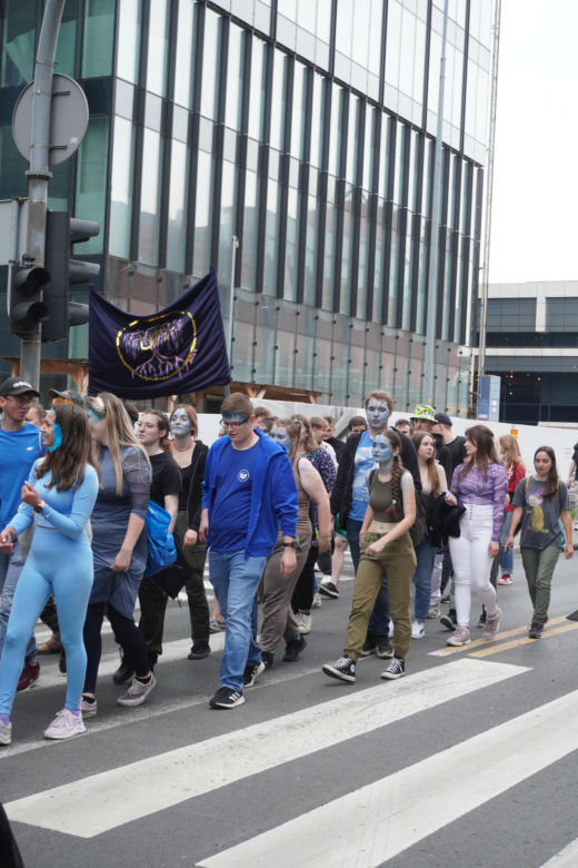Studenci przejęli Poznań. Zobaczcie jak wyglądał Pochód Juwenaliowy 2024!
