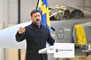 Szwedzkie myśliwce Gripen dla Ukrainy. Szwecja przekaże i sprzeda łącznie 36 myśliwców