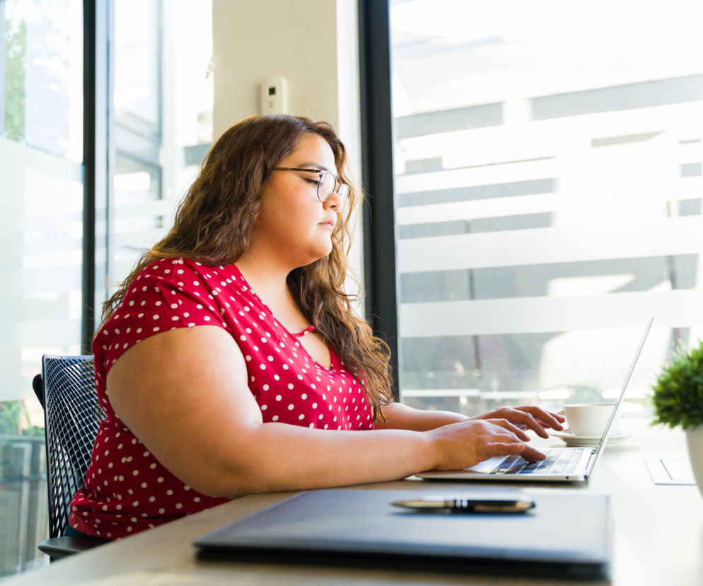 Zaskakujące działania niepożądane leków na odchudzanie. AI wykryła je analizując 400 tys. postów pacjentów