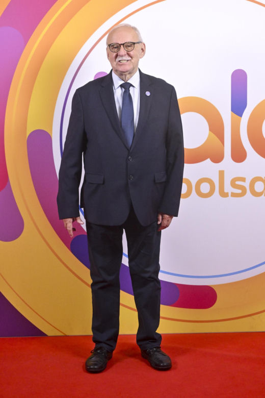 Jacek Pałasiński nadaje z łóżka szpitalnego. Czeka na niego ryzykowna operacja!