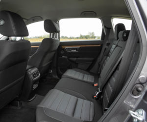Subaru Forester e-BOXER vs Honda CR-V Hybrid