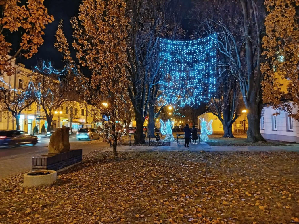 Iluminacje świąteczne w Siedlcach będzie można podziwiać co najmniej do 6 stycznia