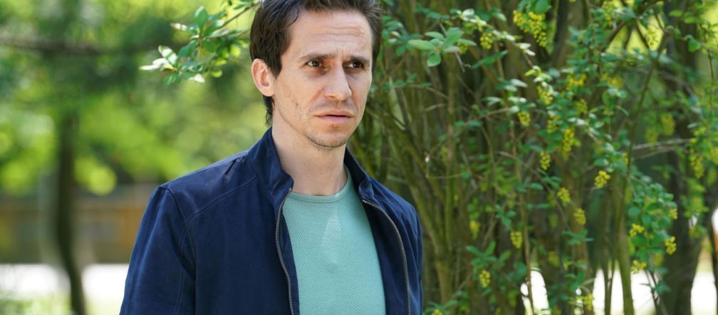 Barwy szczęścia, odcinek 1747, Adrian (Sambor Czarnota)