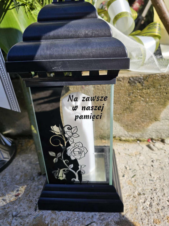 Łańcut. Joasię szukali wszyscy, została zabita. Grób 24-latki [GALERIA]