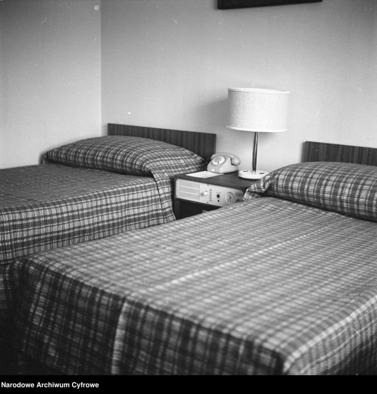 Hotel Forum (Novotel) - 1974 r.