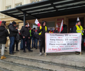 Protest rolników w Rzeszowie. „Będziemy tracić z roku na rok”