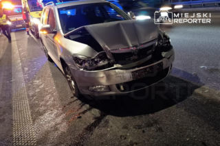 Karambol na S2 po wybuchu agresji drogowej, kierowcy zajeżdżali sobie drogę