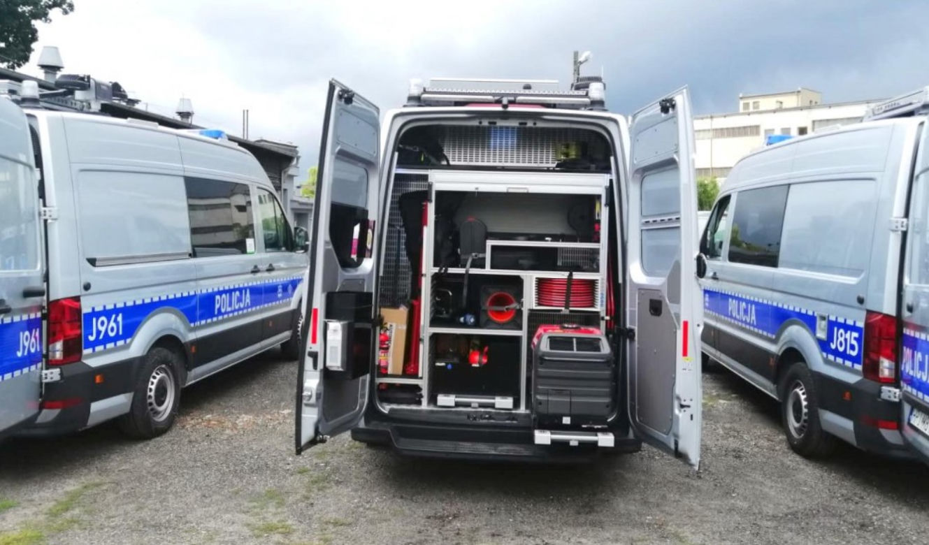 Nowe radiowozy dla opolskiej drogówki. Pojawią się w trzech miastach
