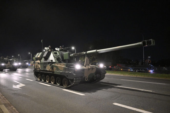 Nocna próba defilady wojskowej w Warszawie 2