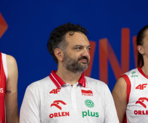 Trener Polek w ogniu krytyki. Nie mają litości dla Lavariniego! Powinien wylecieć