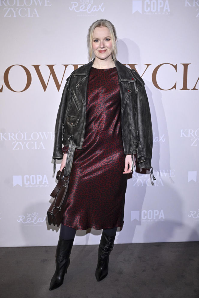 Herbuś w garniaku, Paschalska w lateksie, ale to Fabijański skradł show… pieskiem!