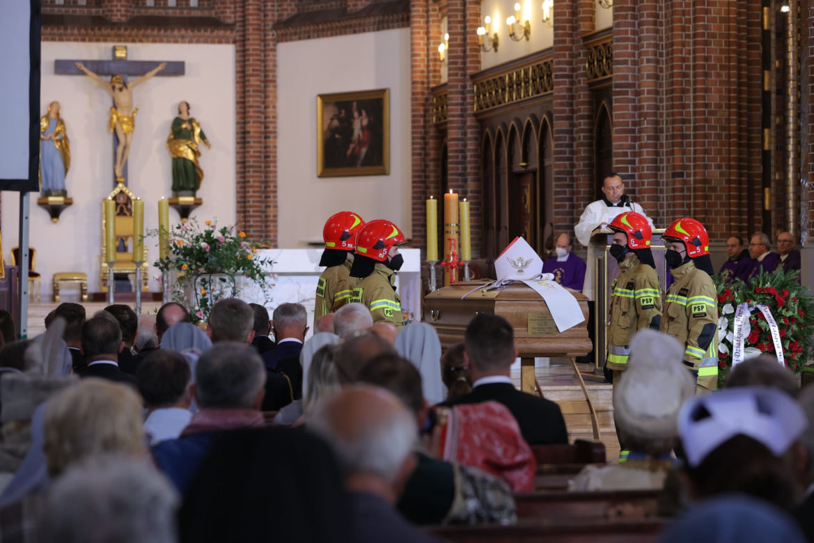 Pogrzeb abp Henryka Hosera
