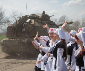 Oto Aniołki Putina! Te celebrytki wspierają wojnę na Ukrainie
