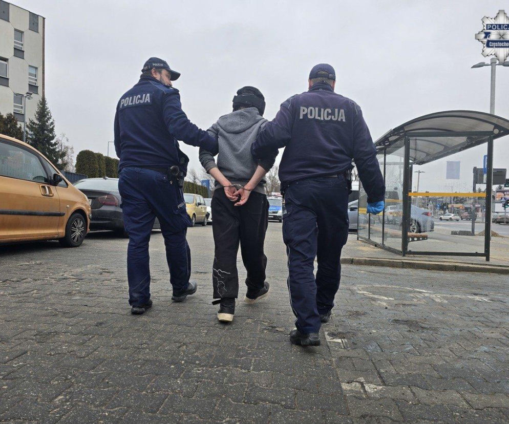 Zgotował babci piekło we własnym domu. Szokujące, co zrobił 31-latek z powiatu częstochowskiego