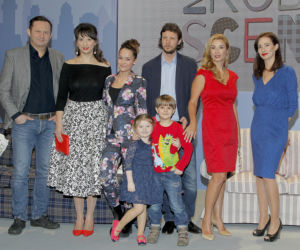 Nie rób scen. Andrzej Konopka, Wojciech Solarz, Zofia Dłuska, Aleksandra Popławska, Monika Mariotti, Mateusz Winek, Joanna Brodzik, 