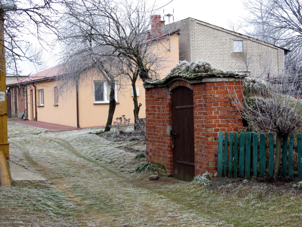 Zagroby (woj. podlaskie). Syn zwabił rodziców do piwnicy, powiesił ich i popełnił samobójstwo