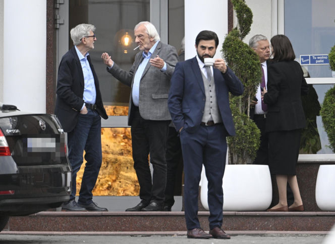 Politycy PiS jadą na wyjazdowe posiedzenie klubu