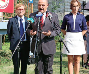 Ranczo 9 sezon. Senator Kozioł (Cezary Żak), Czerepach (Artur Barciś), Ola (Lidia Sadowa)