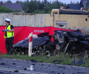 Skrzeszew: Tragedia pod Legionowem. 25-latek nie żyje, dwie osoby ranne